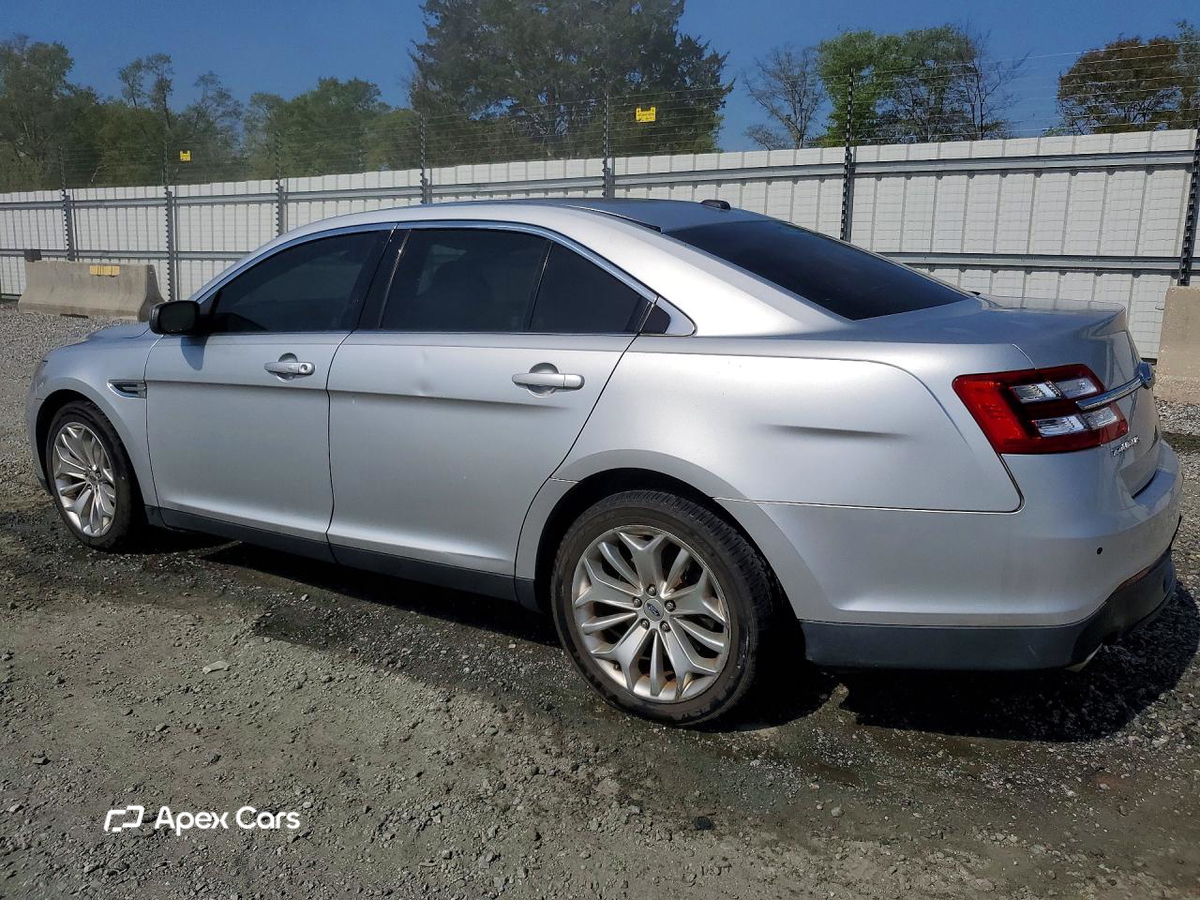 Ford Taurus 2017
