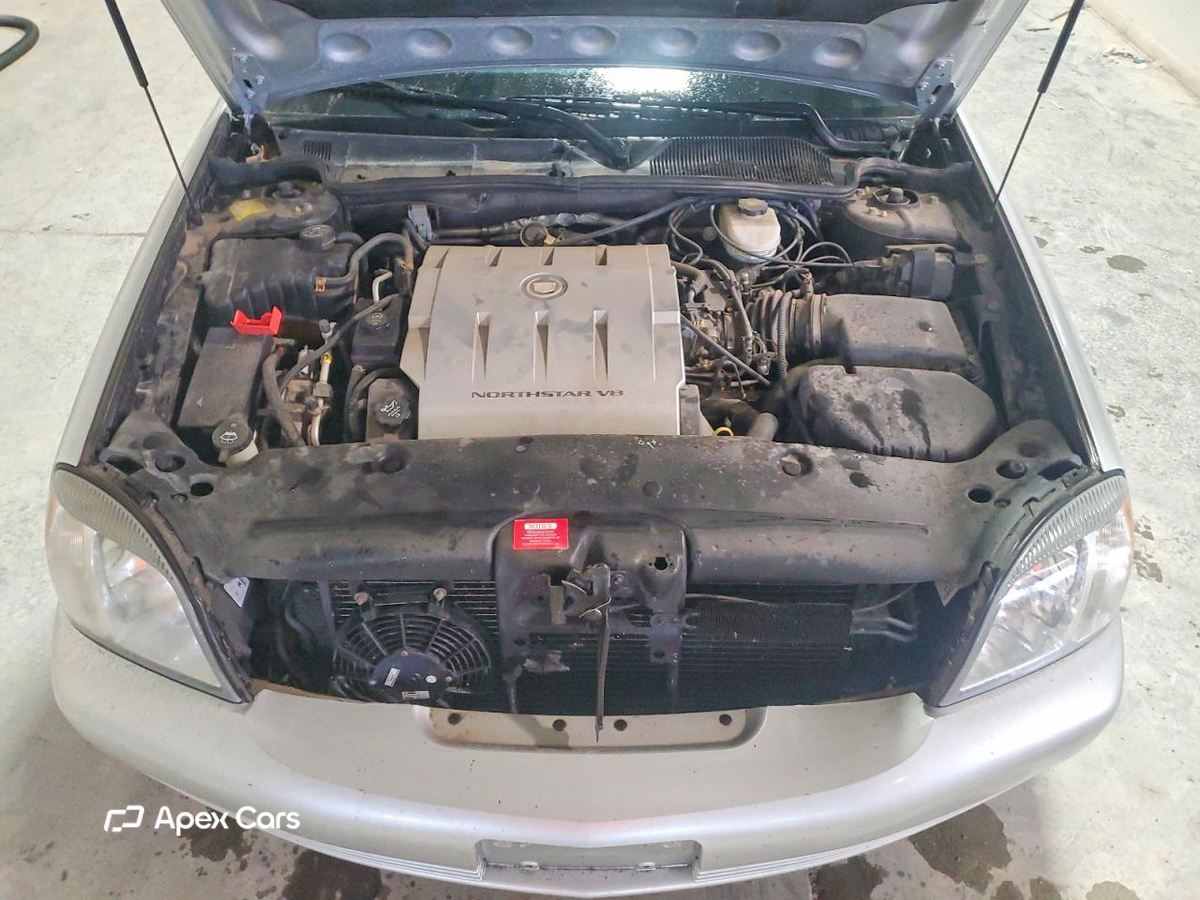 Cadillac  2005