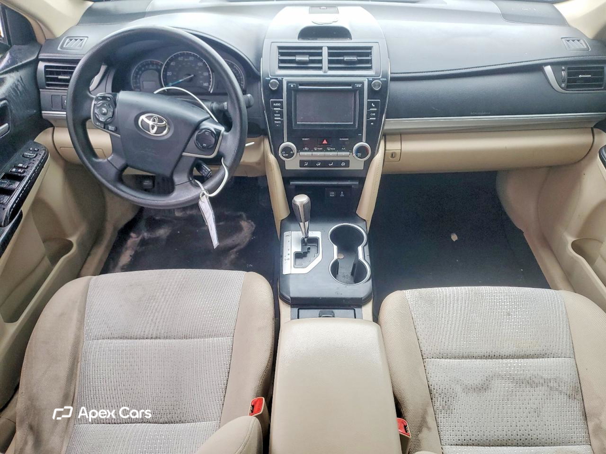 Toyota Camry 2012