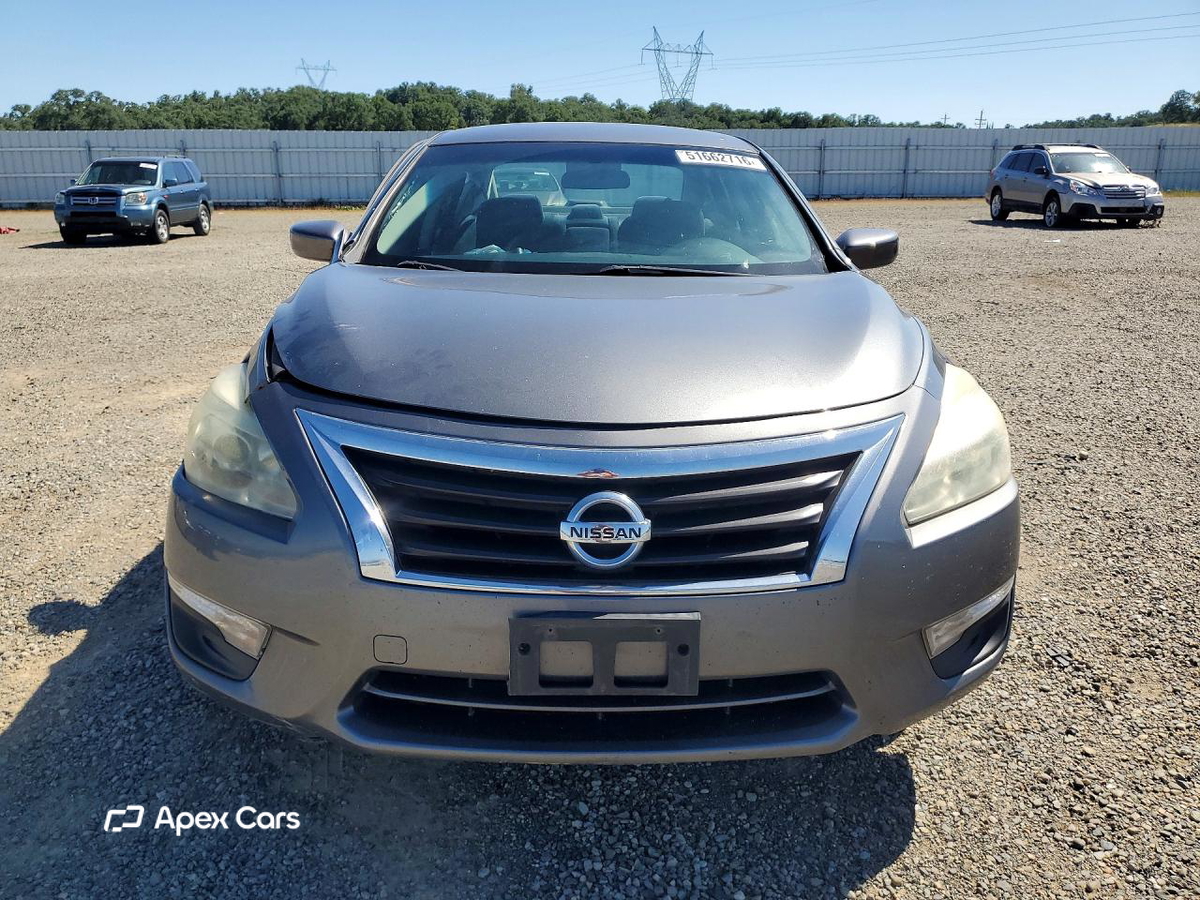 Nissan Altima 2015