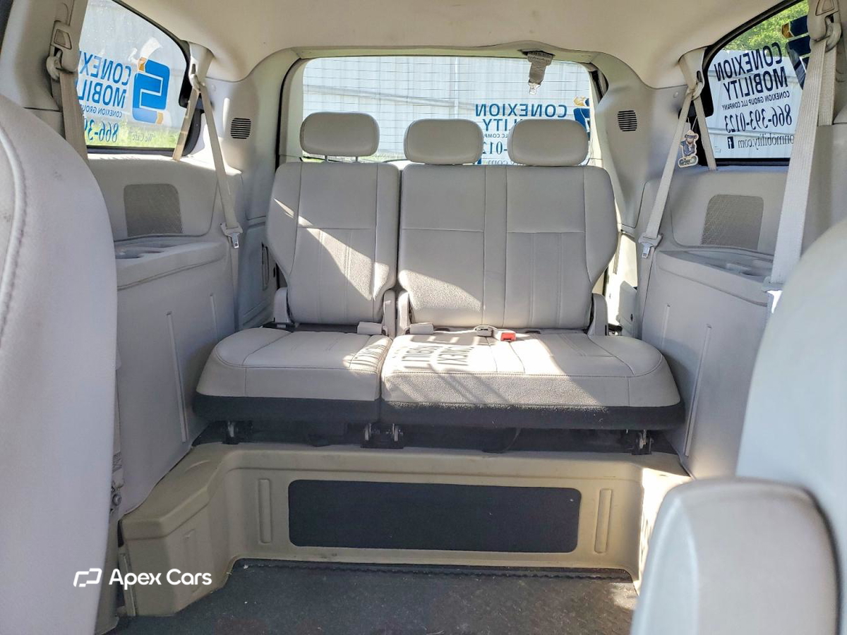 Dodge Caravan 2010