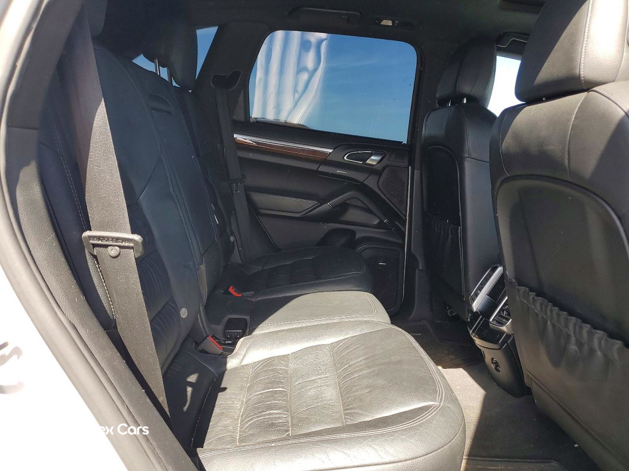 Porsche Cayenne 2011