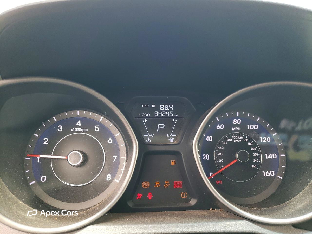 Hyundai Elantra 2013