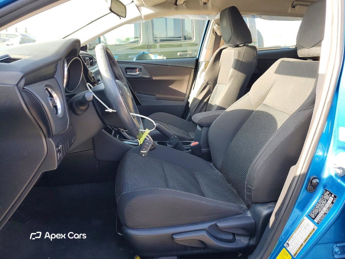 Scion iM 2016