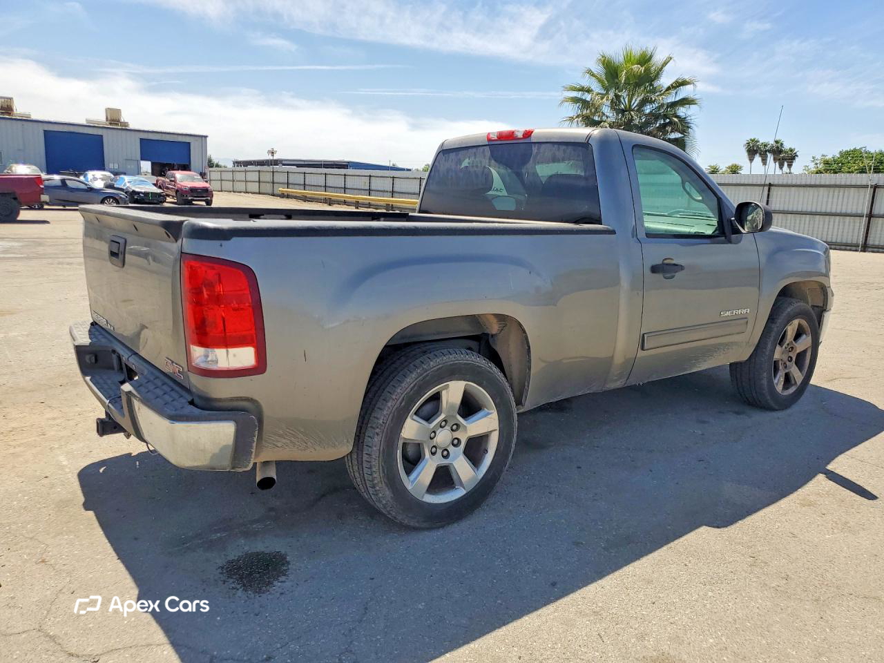 GMC Sierra 2013