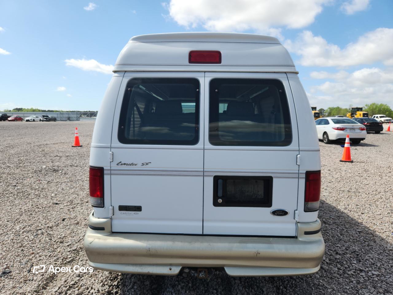 Ford Econoline 2002