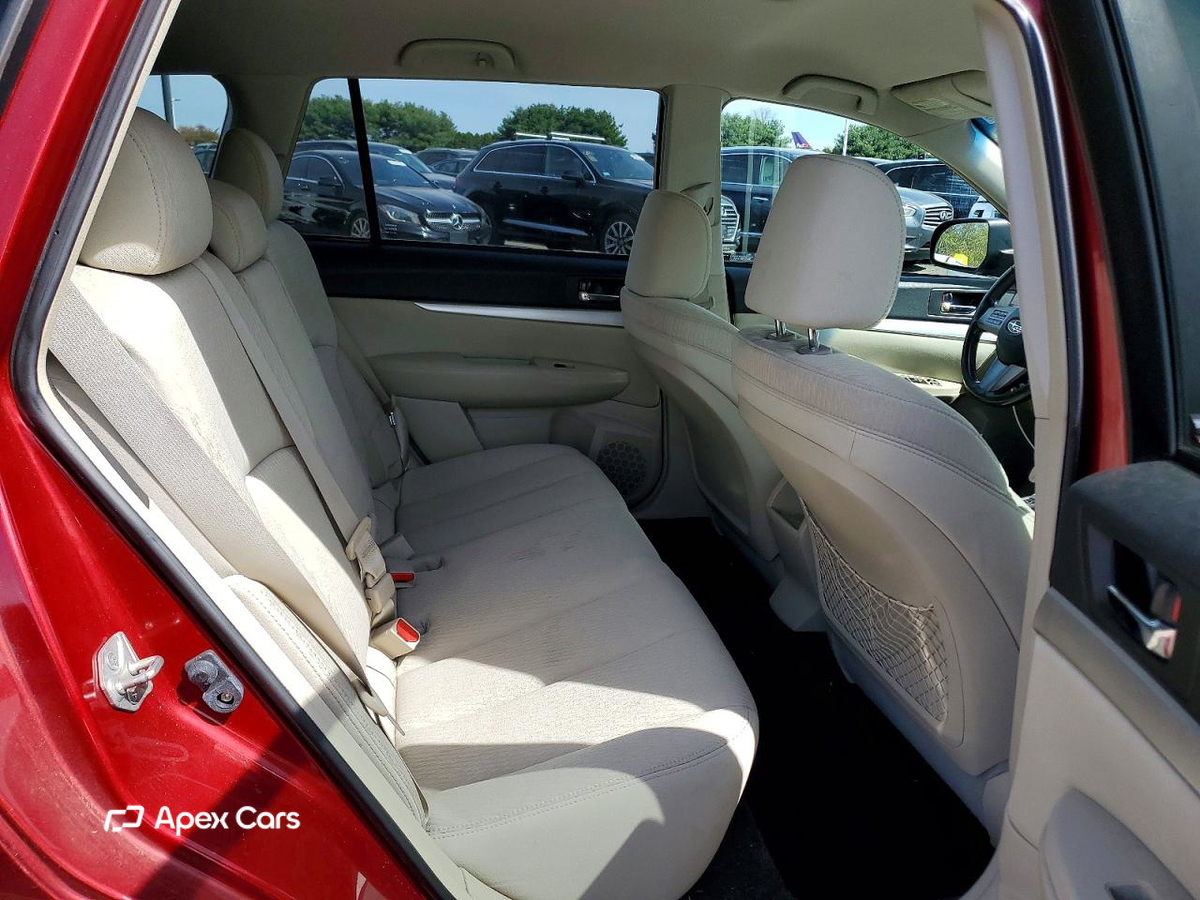 Subaru Outback 2011