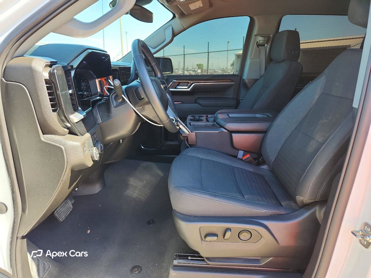 Chevrolet Silverado 2025