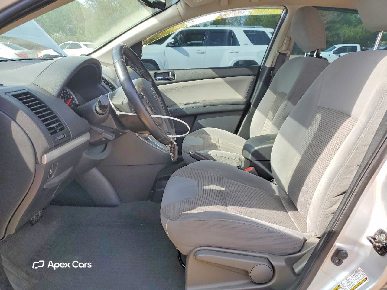 Nissan Sentra 2012