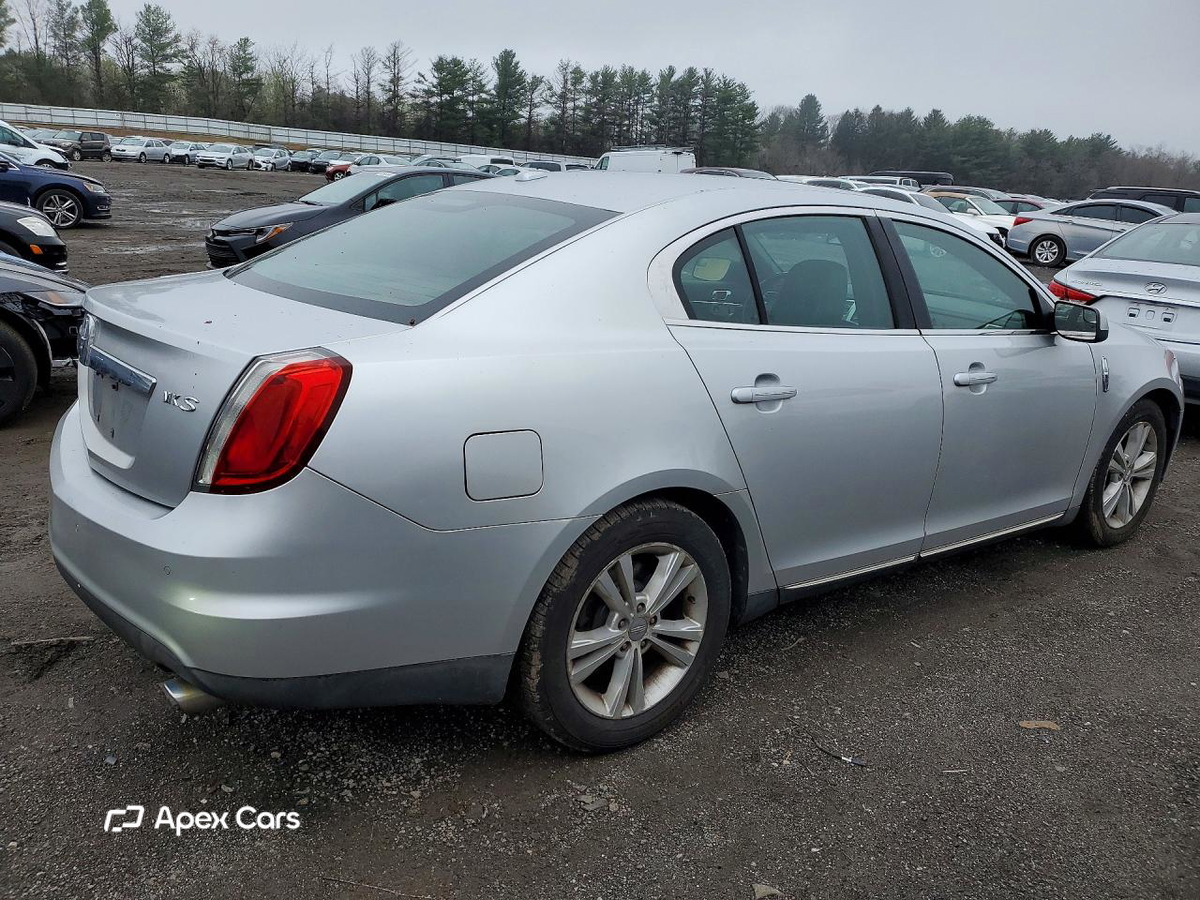 Lincoln MKS 2010