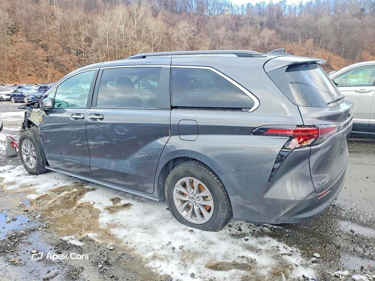 Toyota Sienna 2025