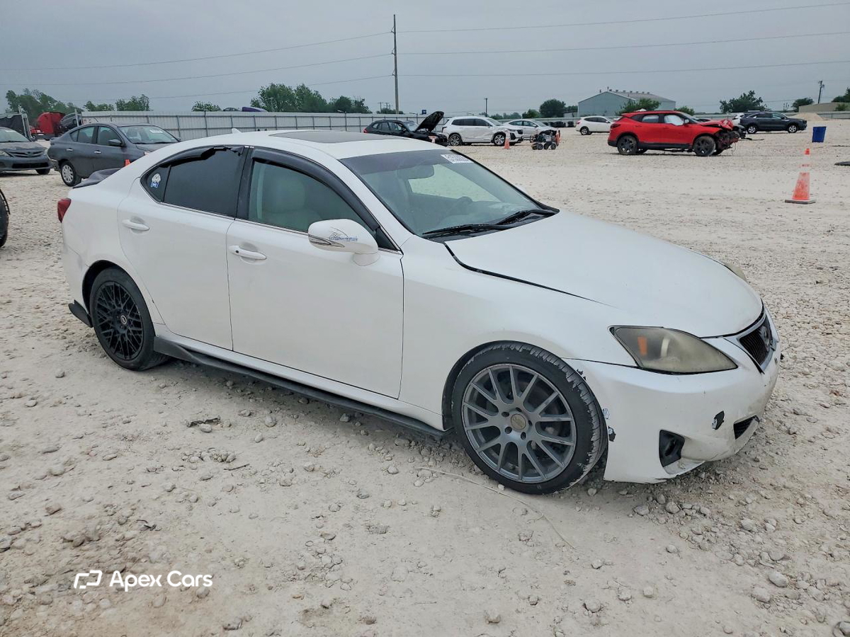 Lexus IS 2011