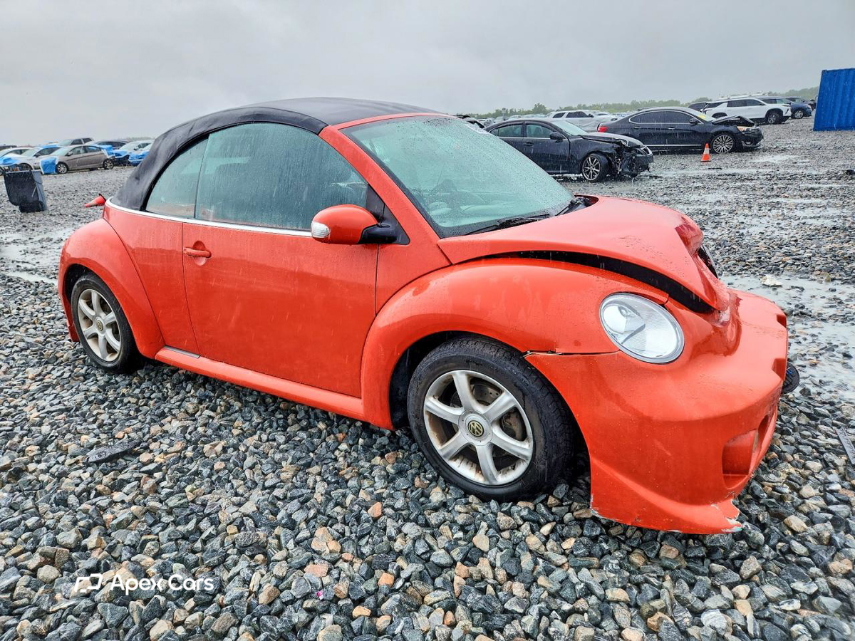 Volkswagen Beetle 2004
