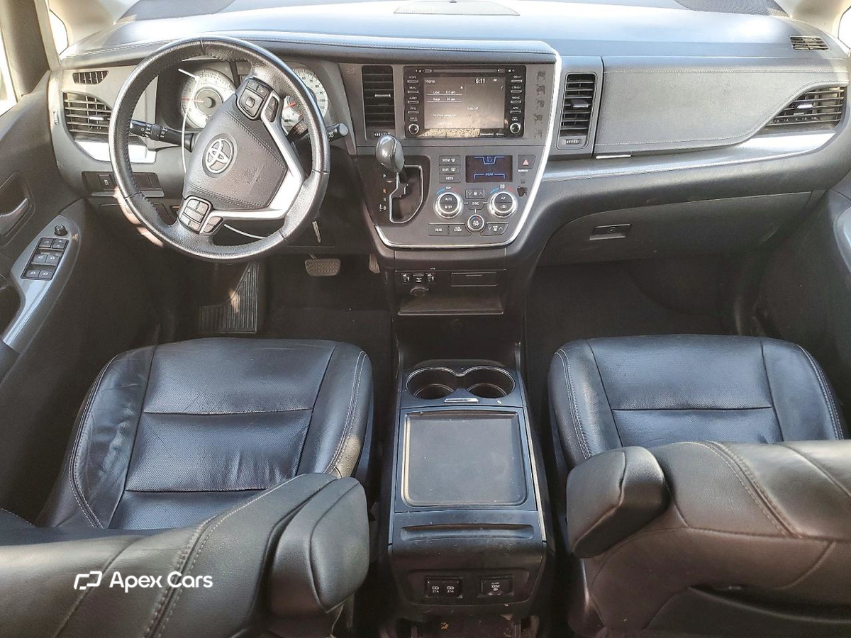 Toyota Sienna 2018