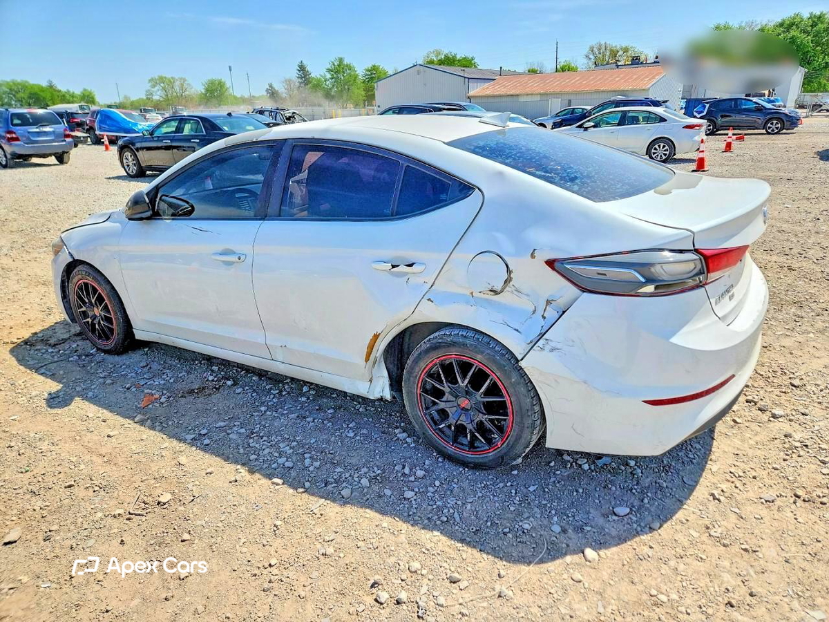 Hyundai Elantra 2017