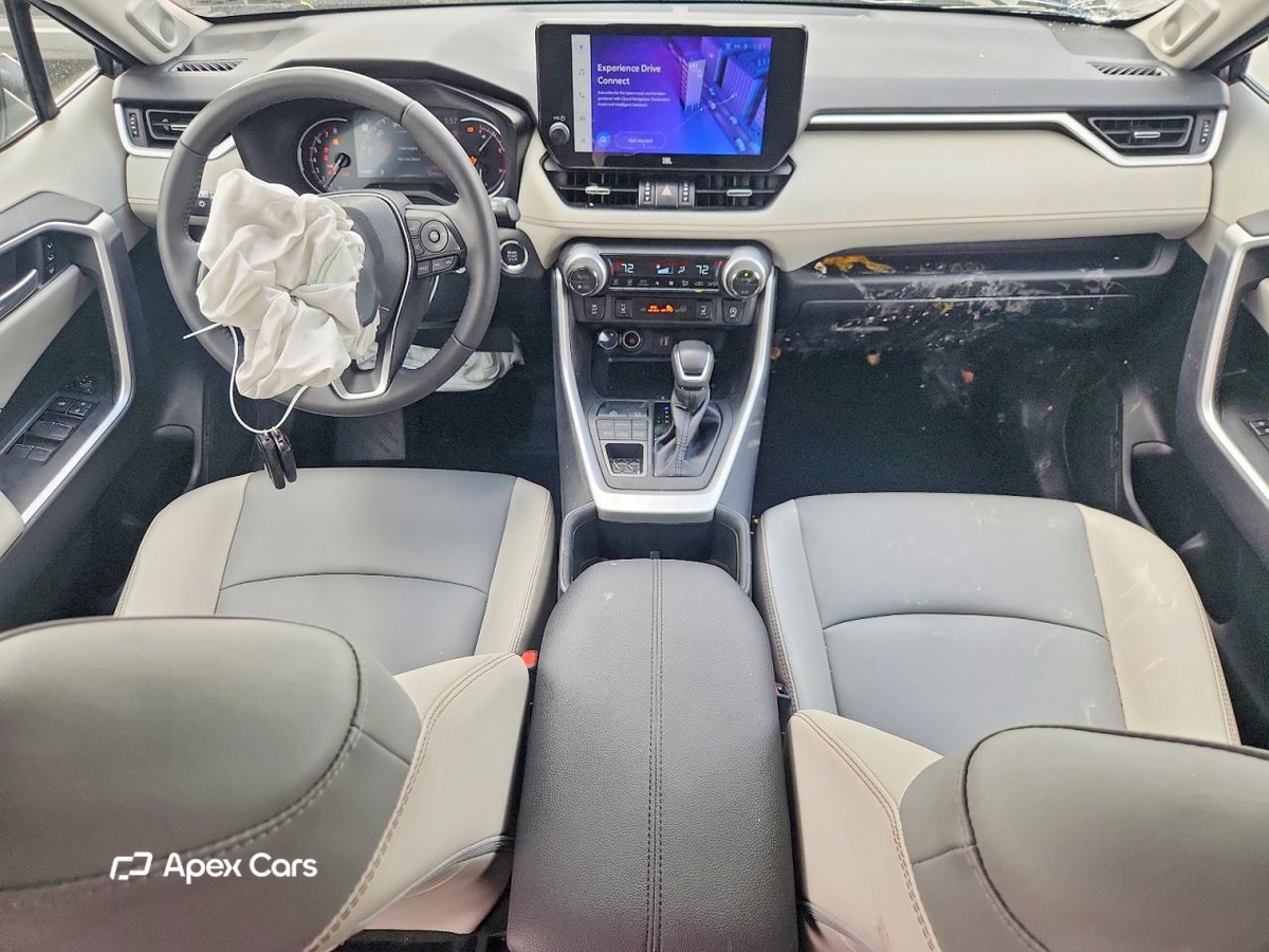 Toyota RAV 4 2024
