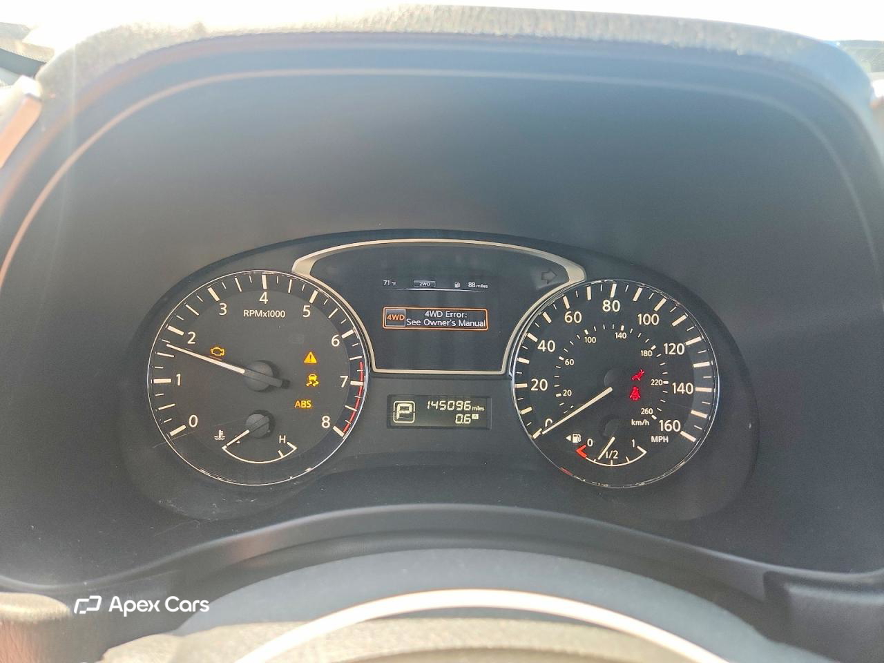 Nissan Pathfinder 2015