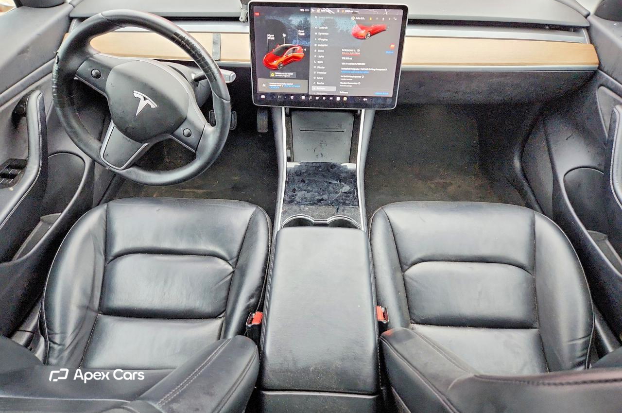 Tesla Model 3 2020