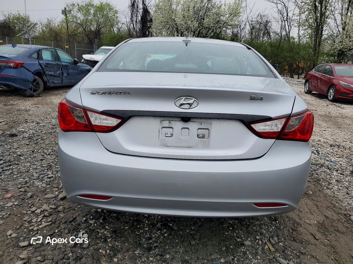 Hyundai Sonata 2013
