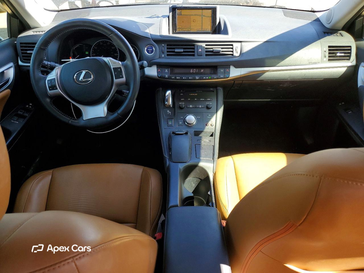 Lexus CT 2012
