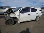 Nissan Versa 2015