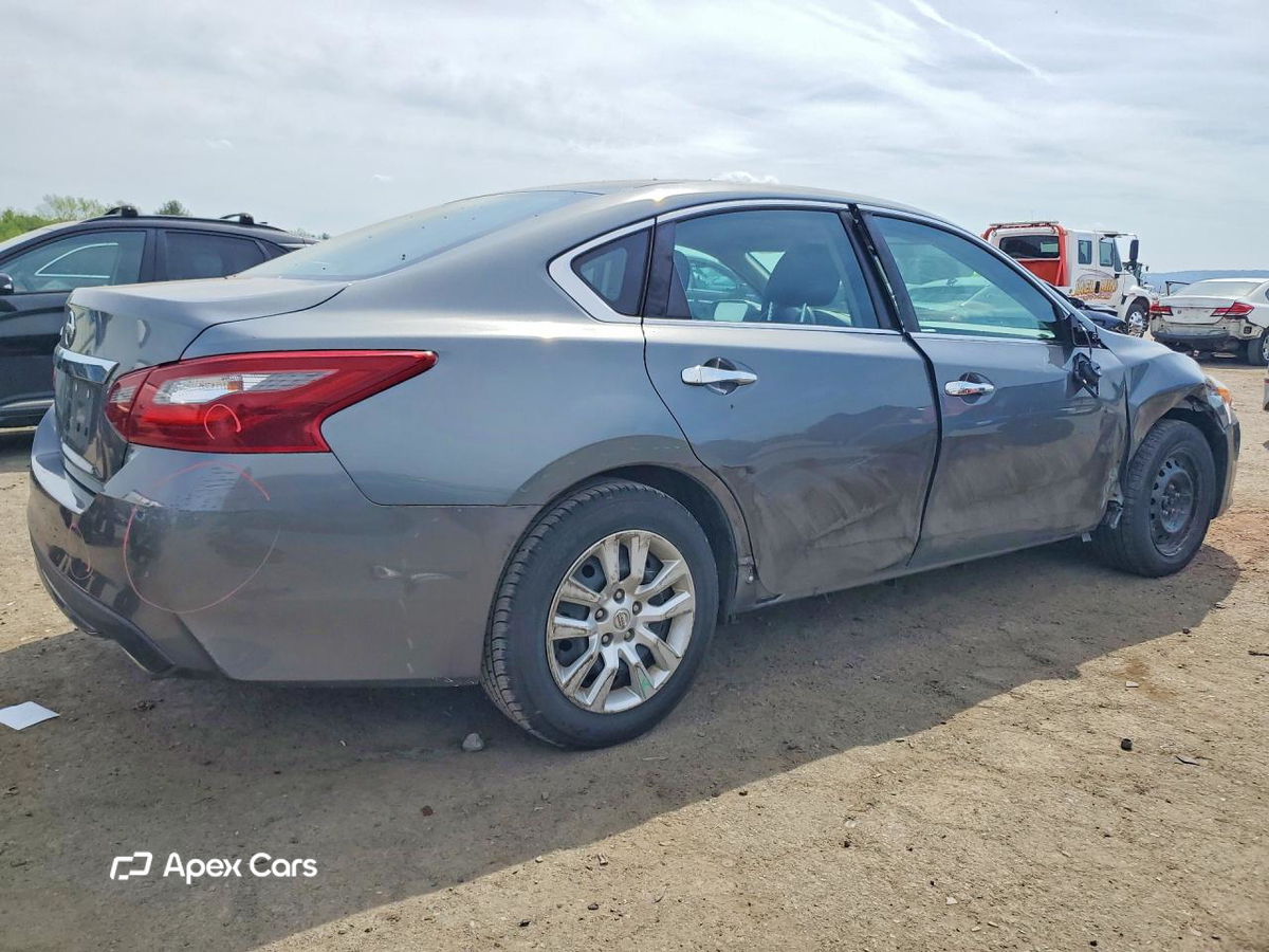 Nissan Altima 2018