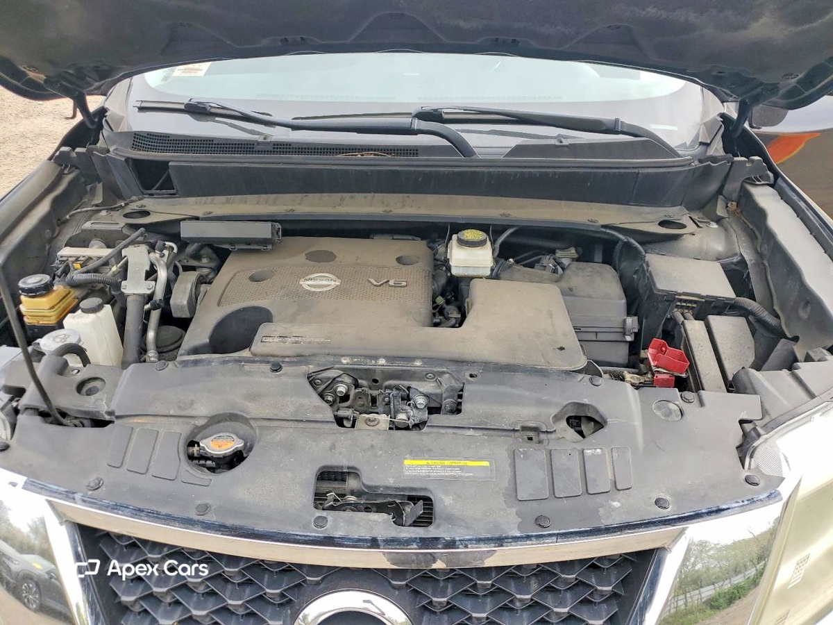 Nissan Pathfinder 2013