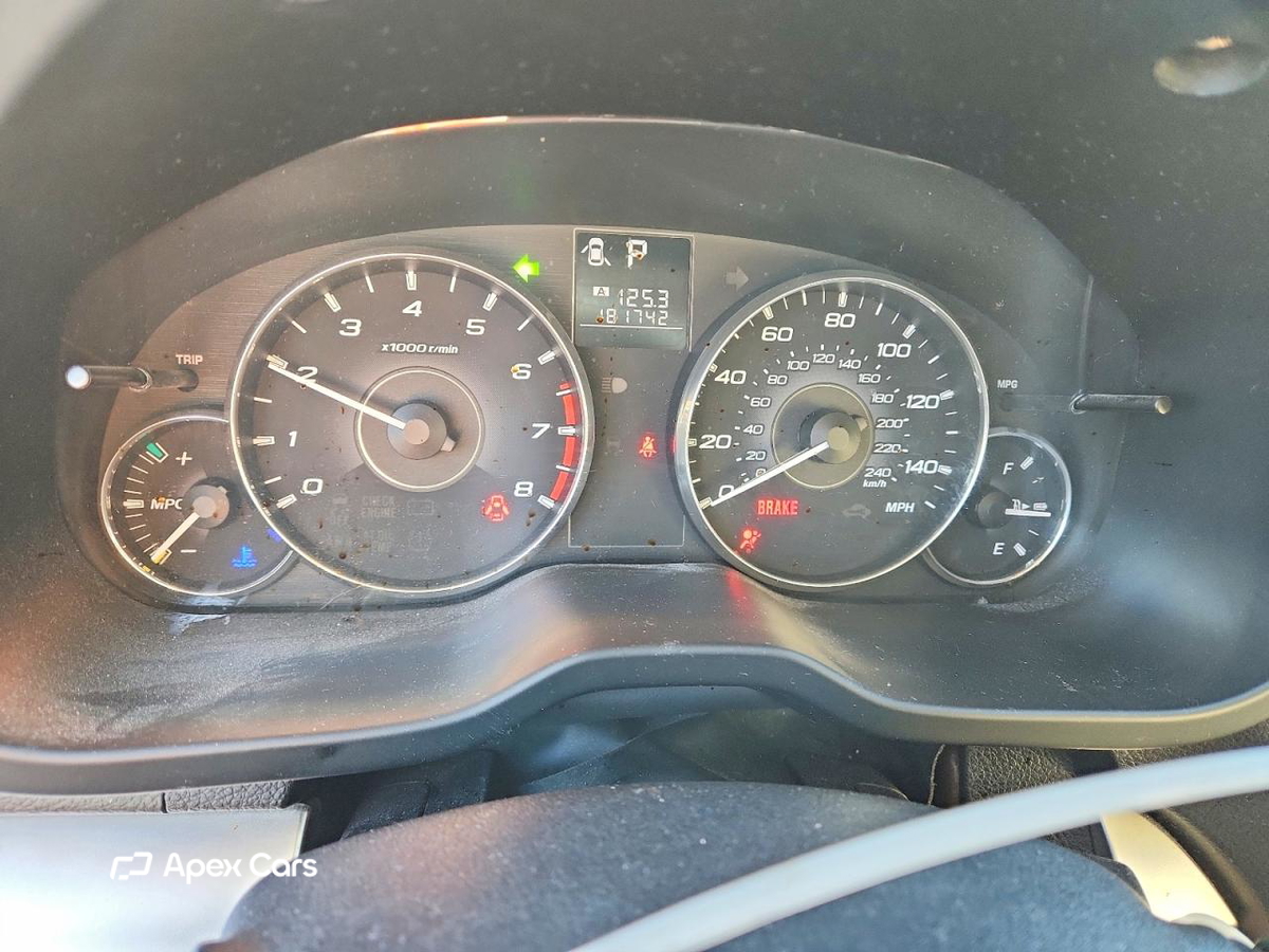 Subaru Legacy 2011