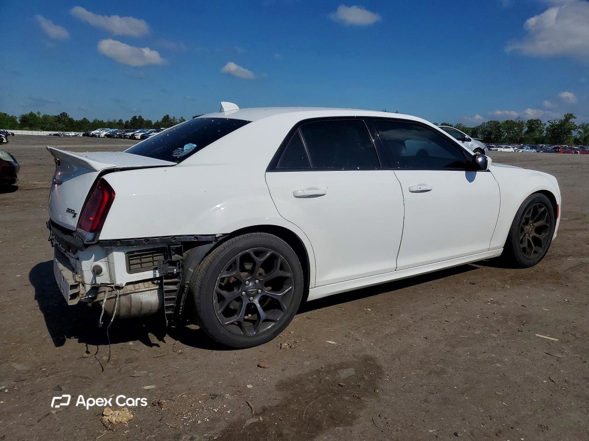 Chrysler 300 2017