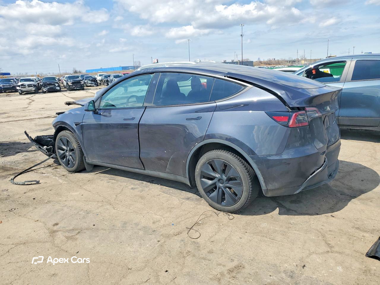 Tesla Model Y 2024
