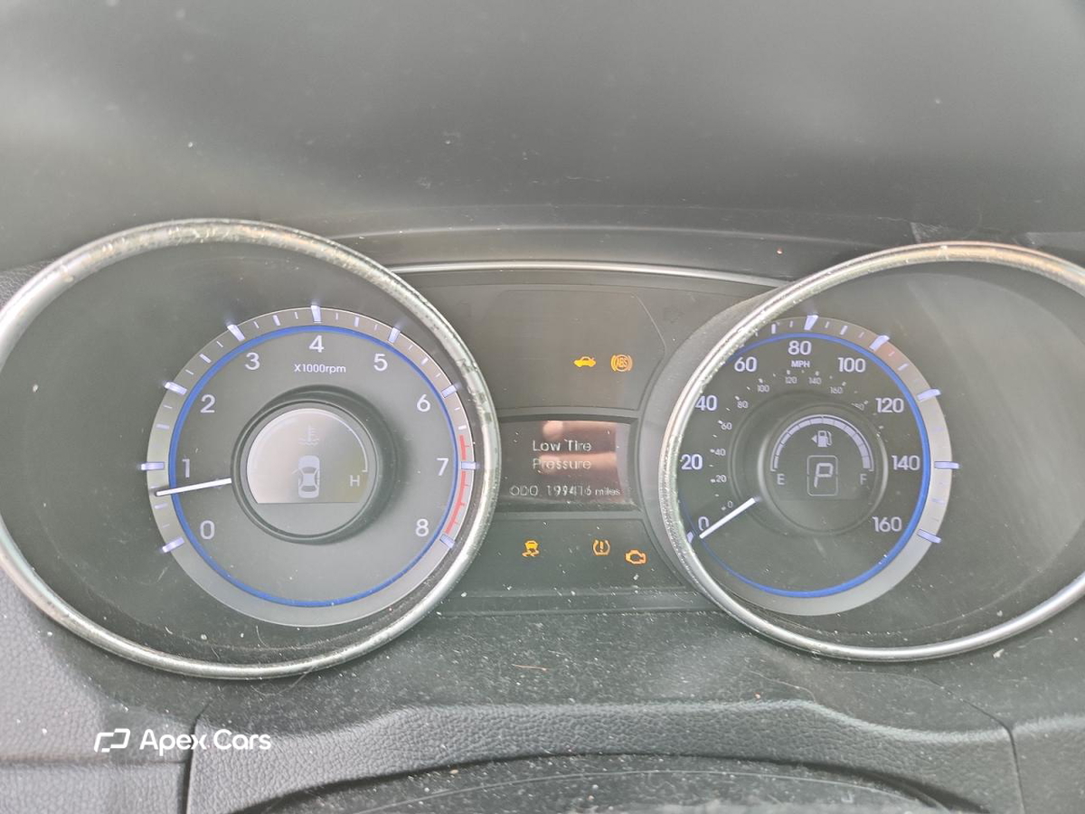 Hyundai Sonata 2011