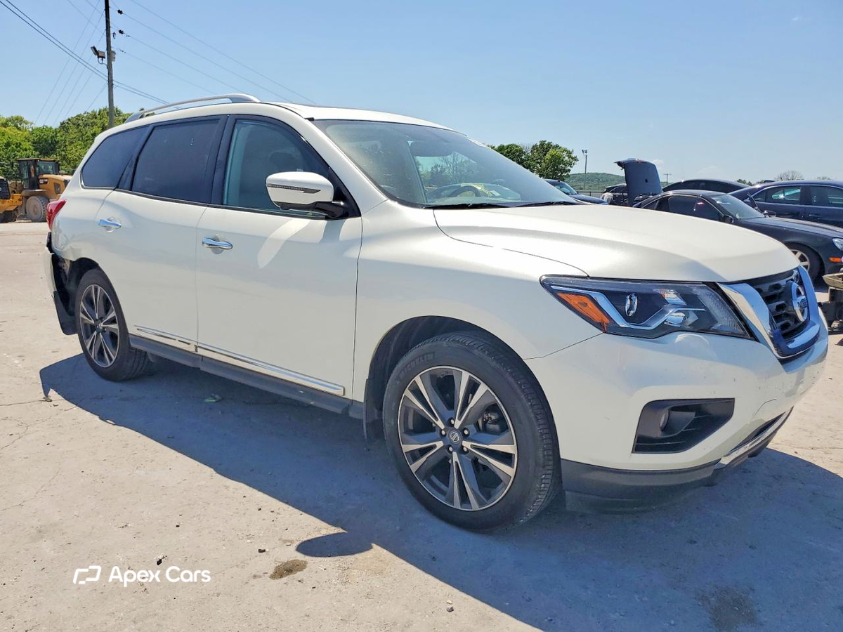 Nissan Pathfinder 2019
