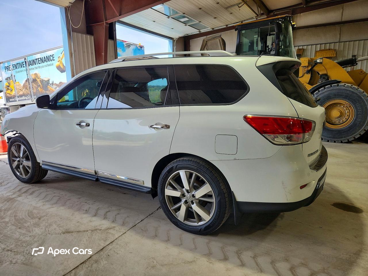 Nissan Pathfinder 2014