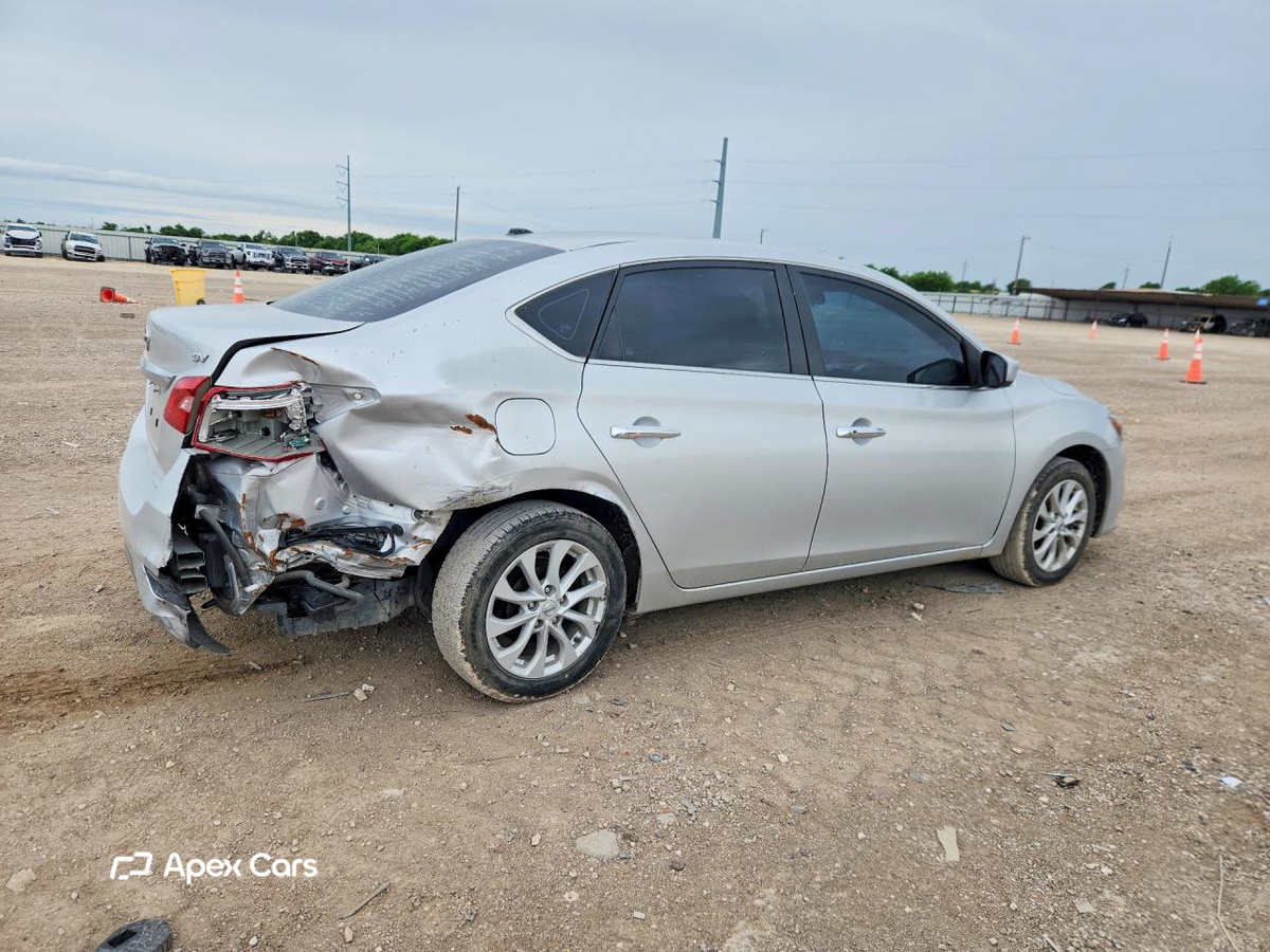 Nissan Sentra 2018