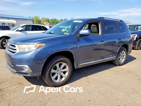 Toyota Highlander 2012 - Image 1 of 13