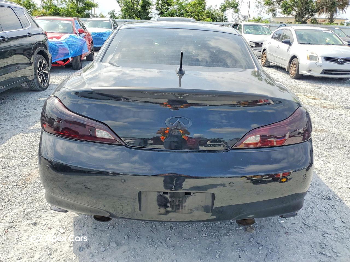 Infiniti G 2013
