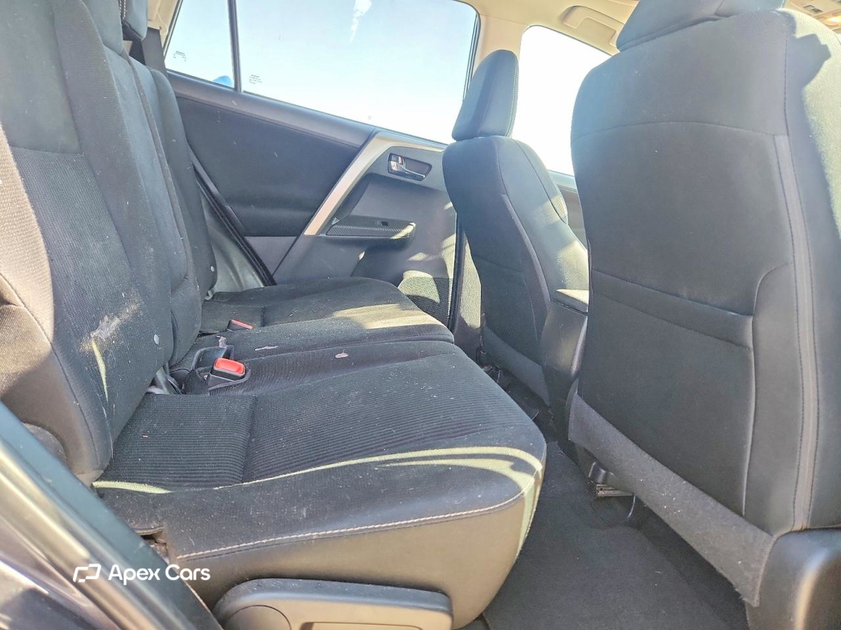 Toyota RAV 4 2014