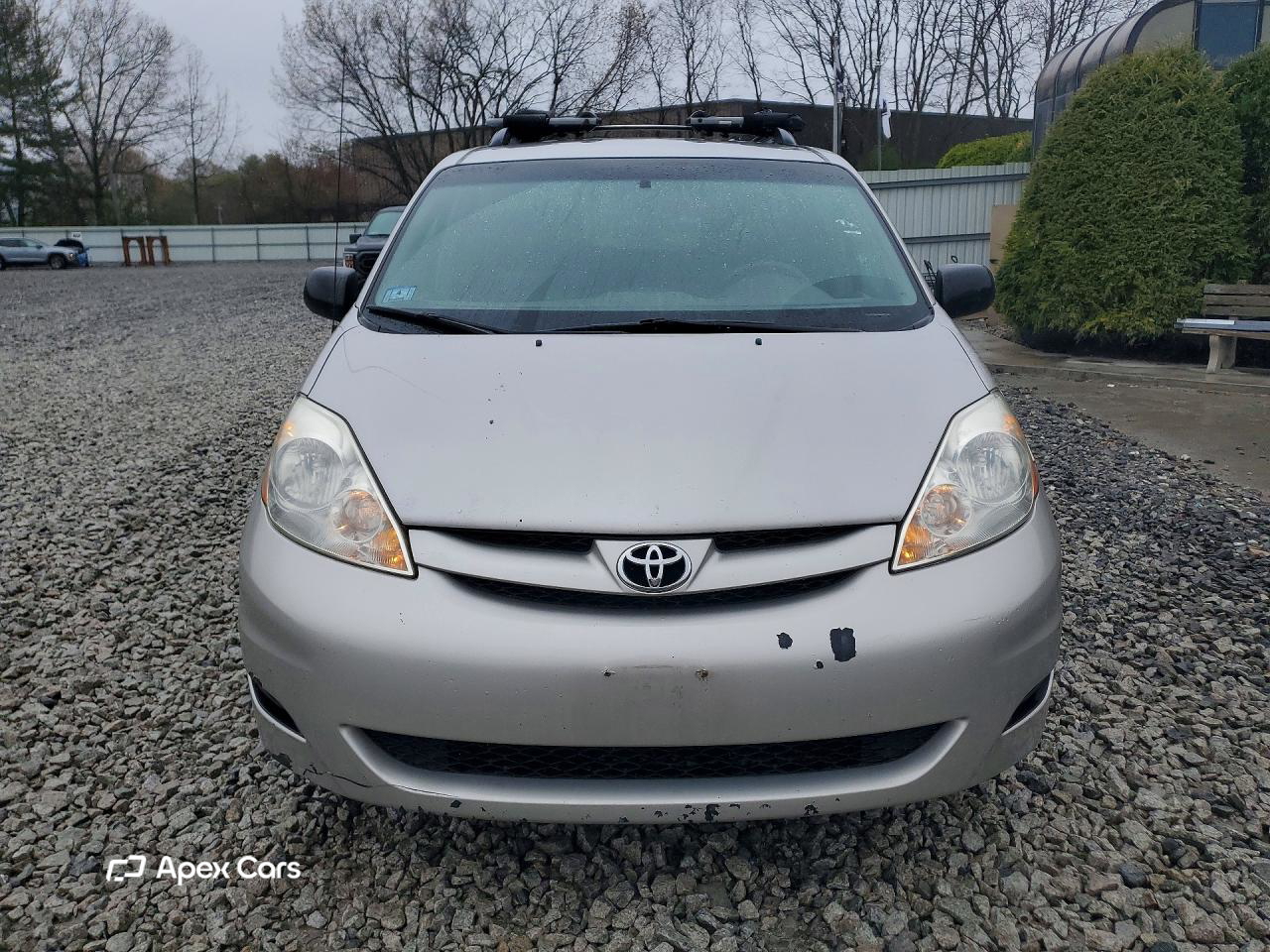 Toyota Sienna 2010
