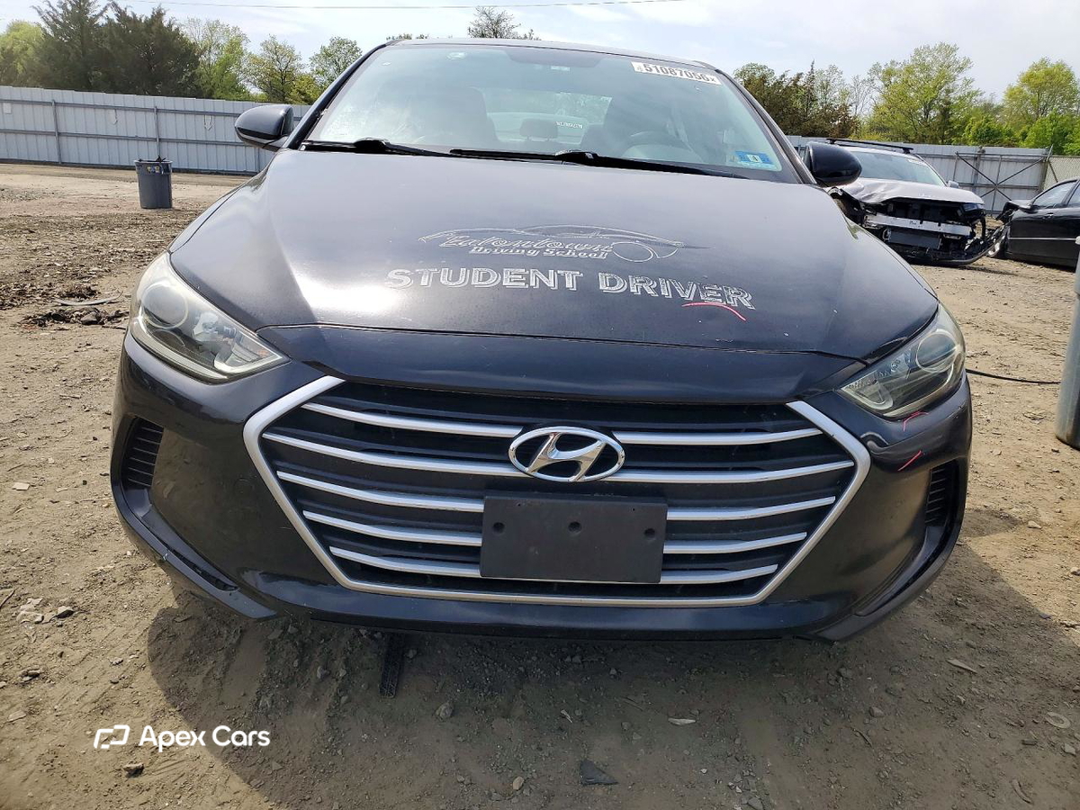 Hyundai Elantra 2017