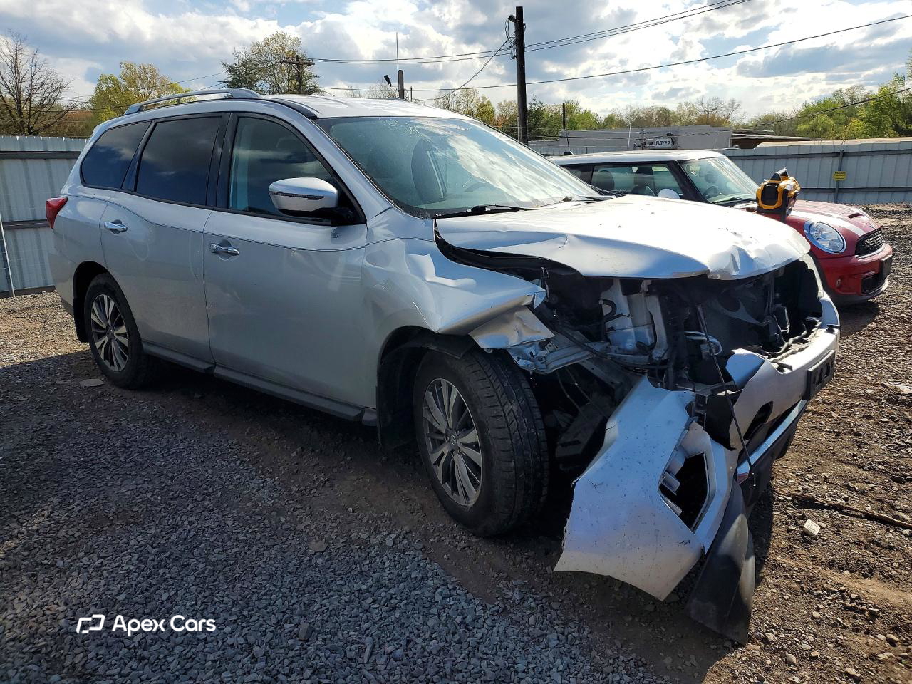 Nissan Pathfinder 2019