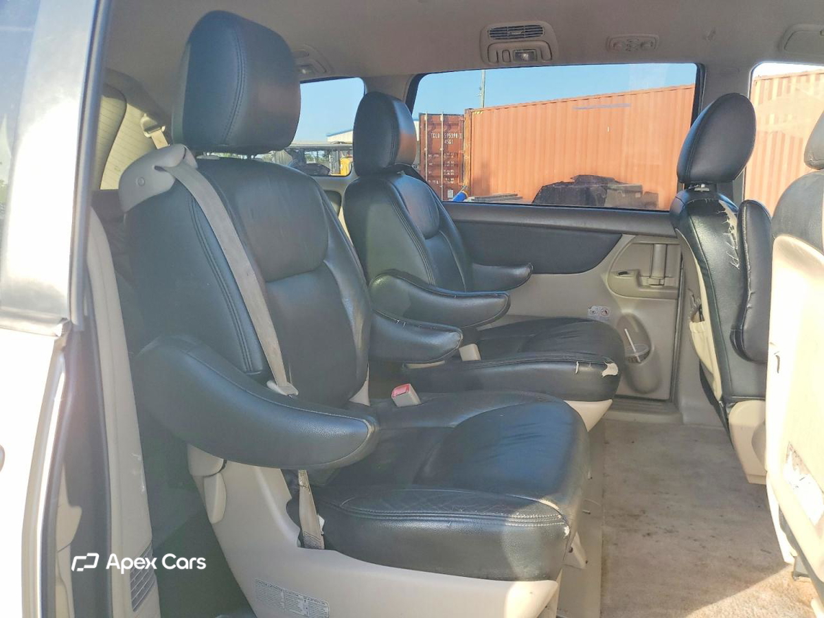 Toyota Sienna 2010