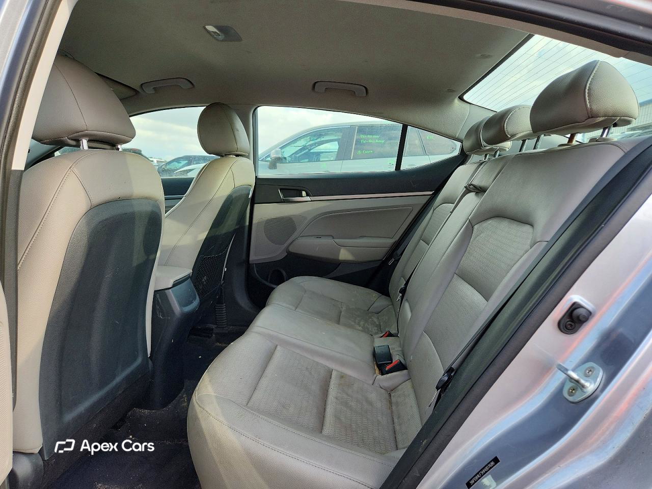 Hyundai Elantra 2017