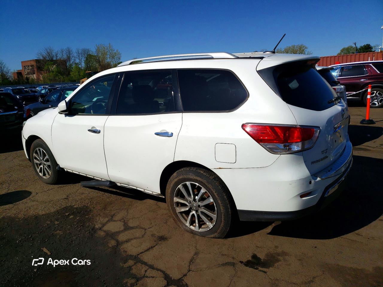Nissan Pathfinder 2013