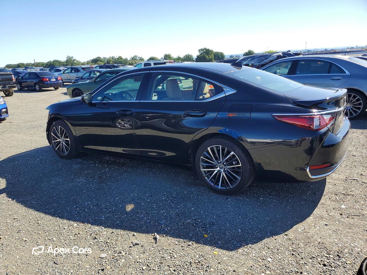 Lexus ES 2024