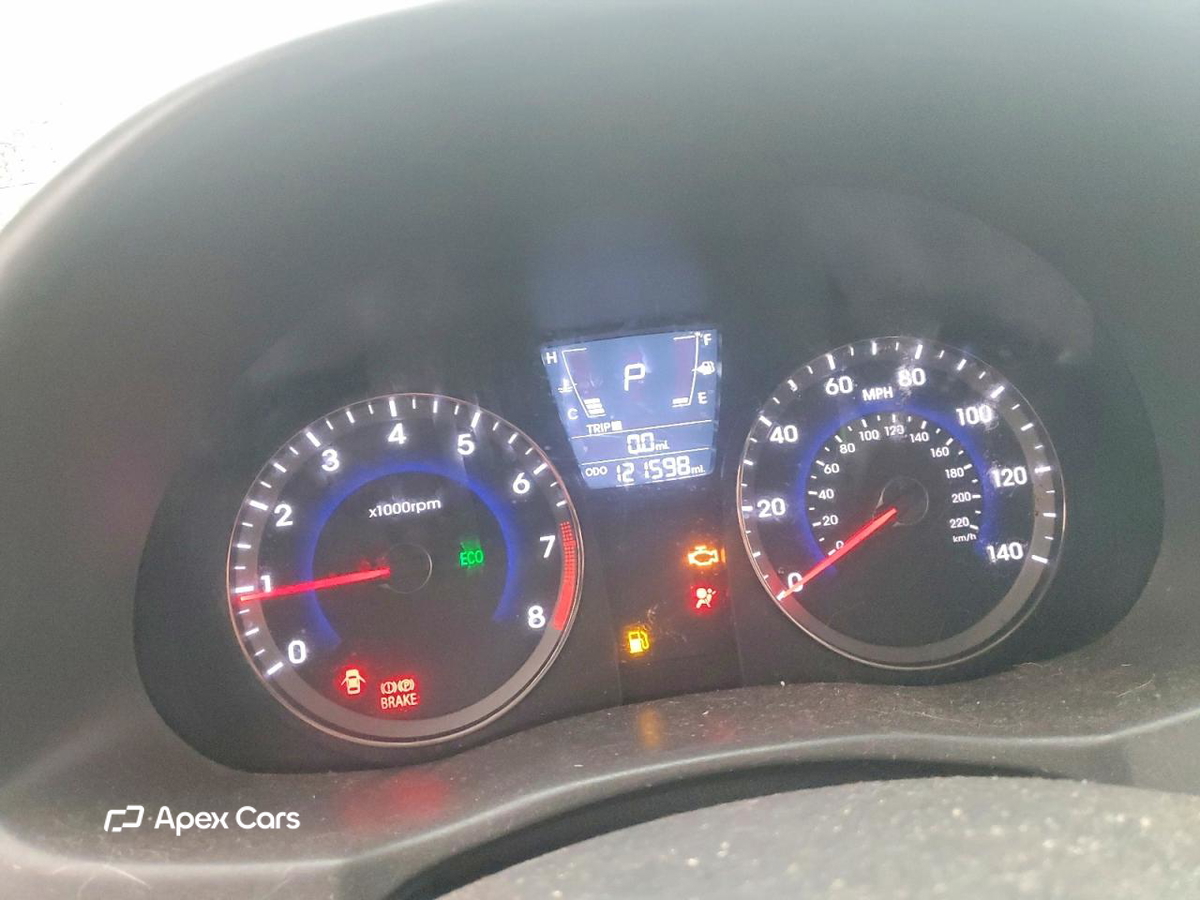 Hyundai Accent 2013