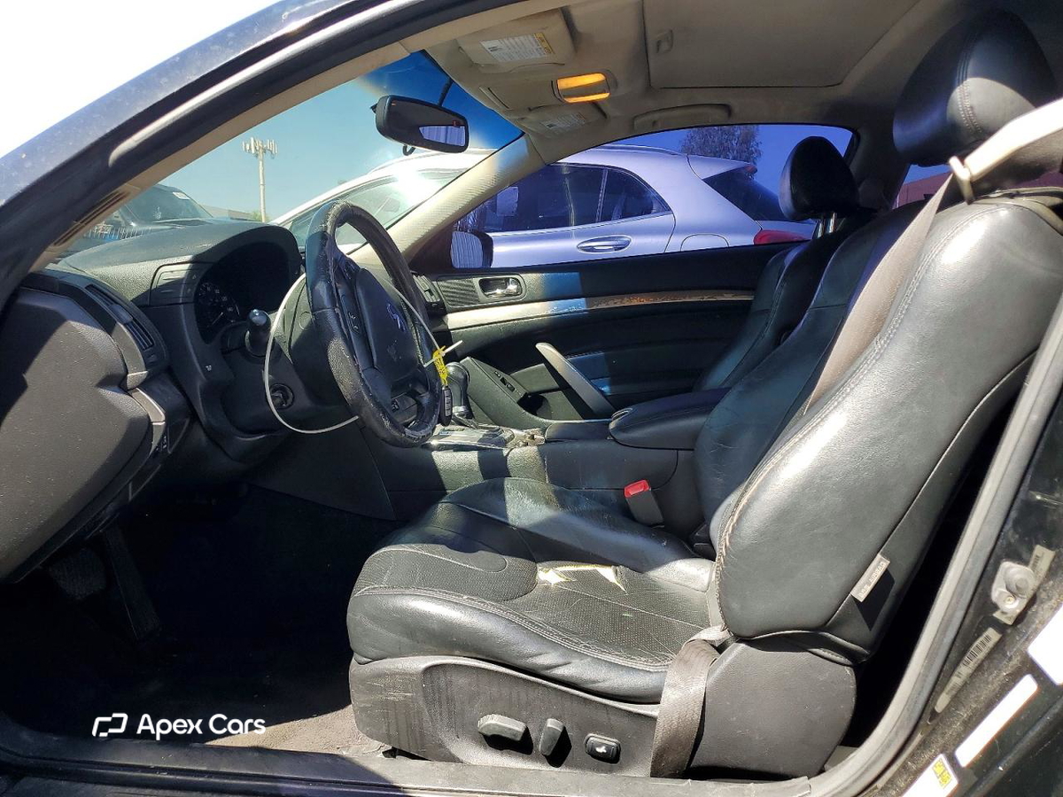 Infiniti G 2010