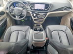 Chrysler Pacifica 2024