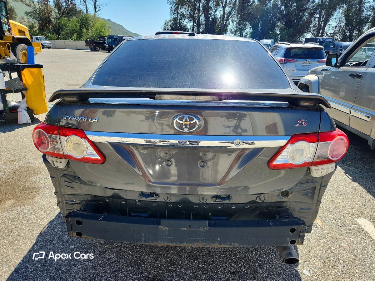 Toyota Corolla 2011