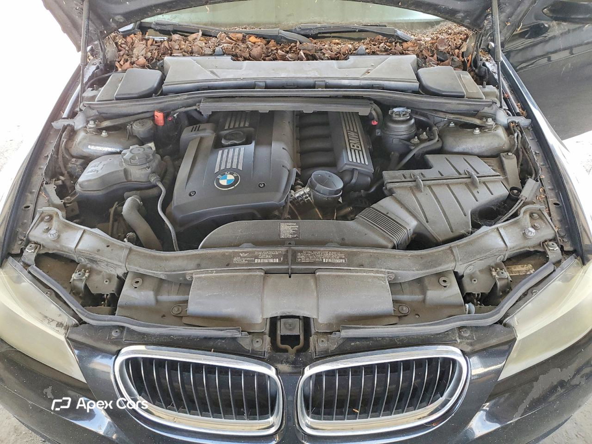 BMW Series 3 2011