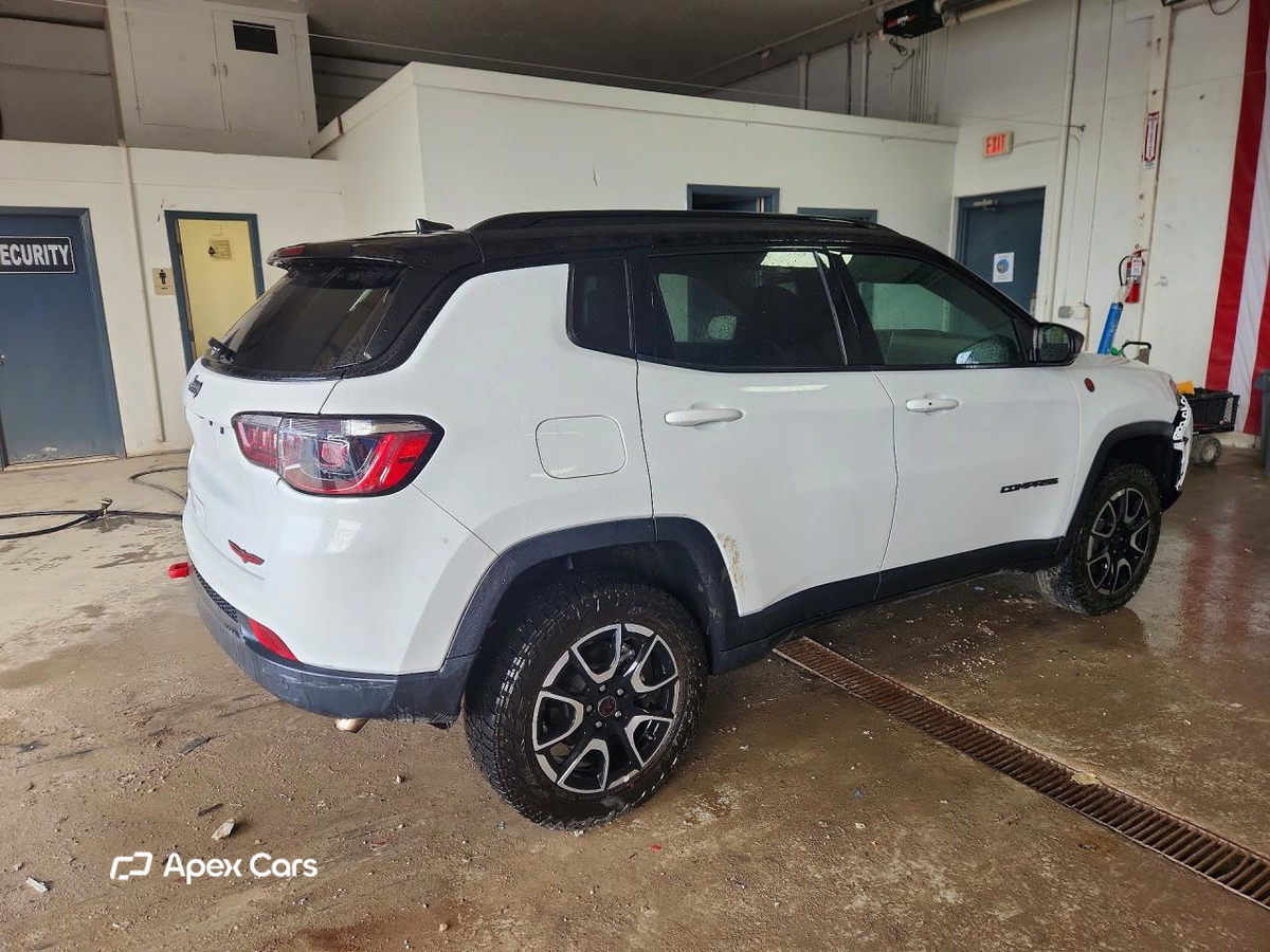 Jeep Compass 2025